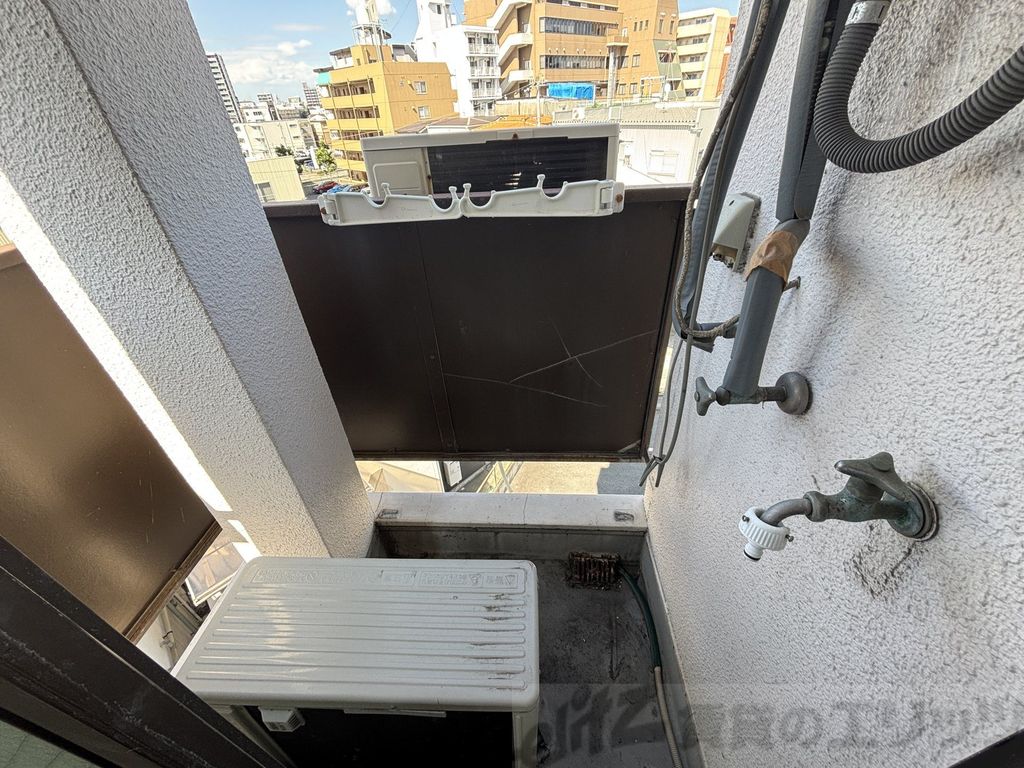 バルコニー　バルコニー