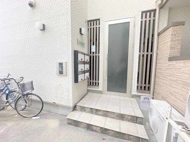 F maison 東加賀屋1番館の外観写真