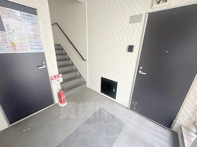 F maison 東加賀屋1番館の外観写真