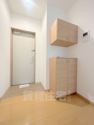 F maison 東加賀屋1番館の玄関写真