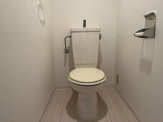 トイレ　ＷＥＳＴ関空泉南ハイツ 　居住スペースです