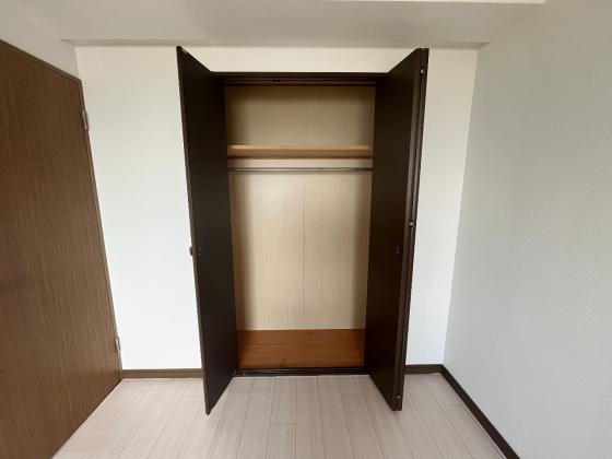 収納　ＷＥＳＴ関空泉南ハイツ 　居住スペースです