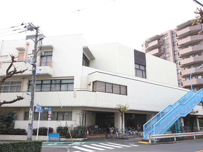 図書館　目黒本町図書館（図書館）まで120m