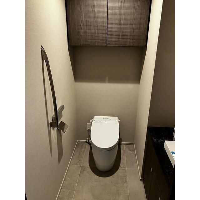トイレ　シンプルで使いやすいトイレです