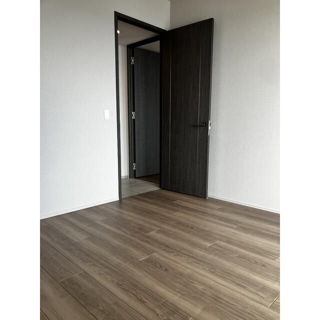 その他部屋・スペース　落ち着いて過ごせるお部屋なので、寝室にいかがでしょうか