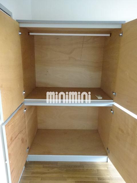 収納　クローゼット