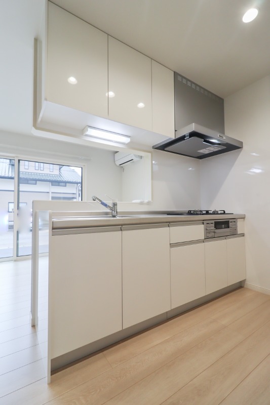 キッチン　図面と現状に相違がある場合には現状を優先