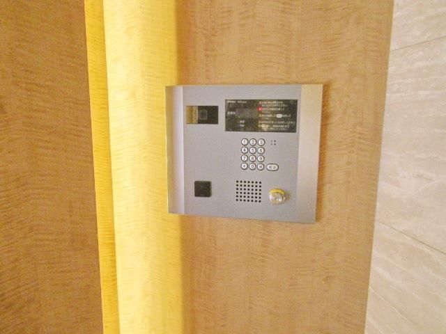 エントランス　★安心のオートロック★