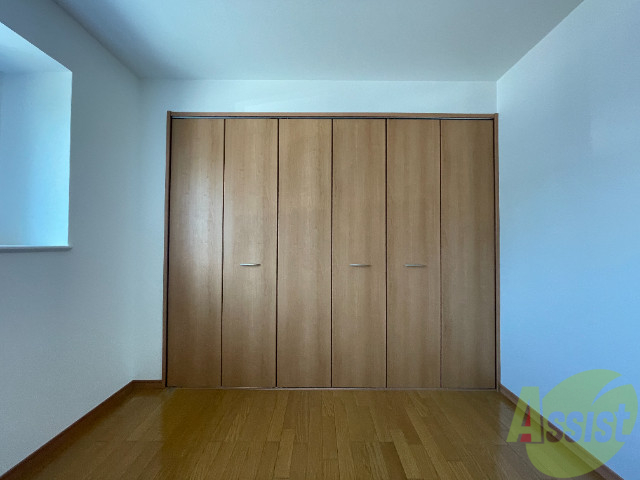 収納　クローゼットがありました。お洋服や荷物はここへ