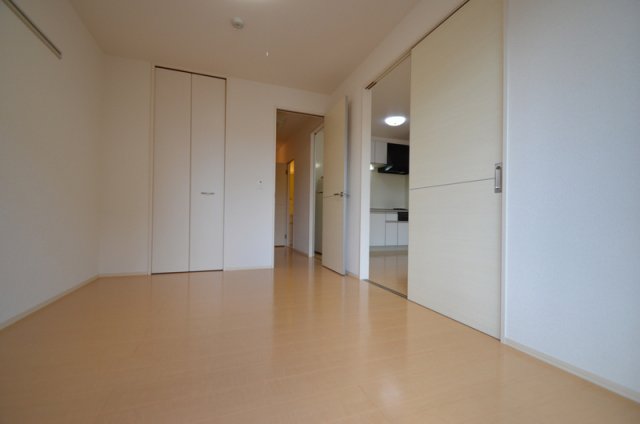 その他部屋・スペース　６帖の洋室です☆