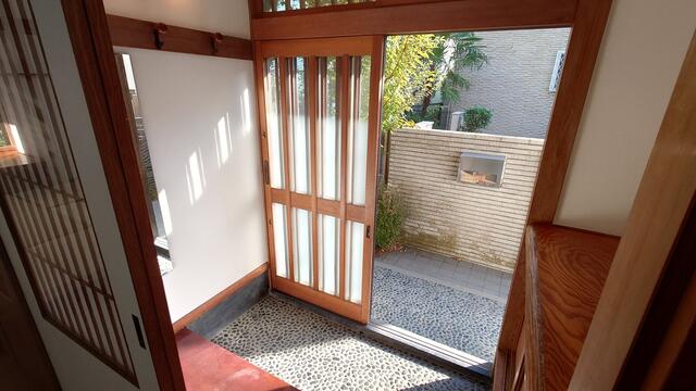玄関　★お問い合わせは044-299-8985★