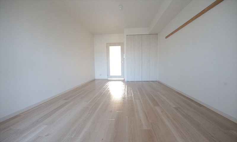 居室・リビング　広い洋室9.5帖