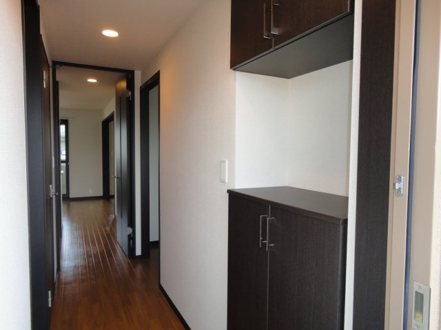 玄関　玄関（イメージ）