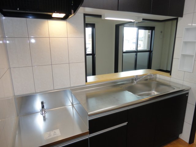 キッチン　キッチン（イメージ）