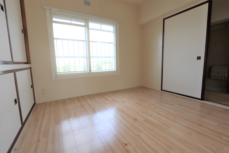 その他部屋・スペース　明るい洋室♪