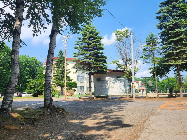 小学校　帯広市立稲田小学校（小学校）まで1649m