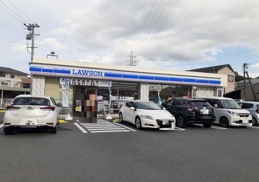 コンビニ　ローソン日田日の出町店（コンビニ）まで770m