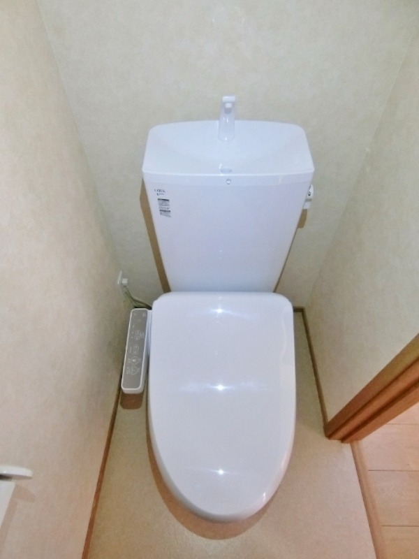 トイレ　図面と現状に相違がある場合には現状を優先