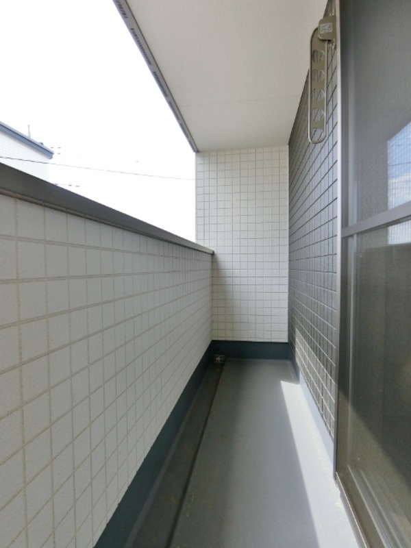 バルコニー　図面と現状に相違がある場合には現状を優先