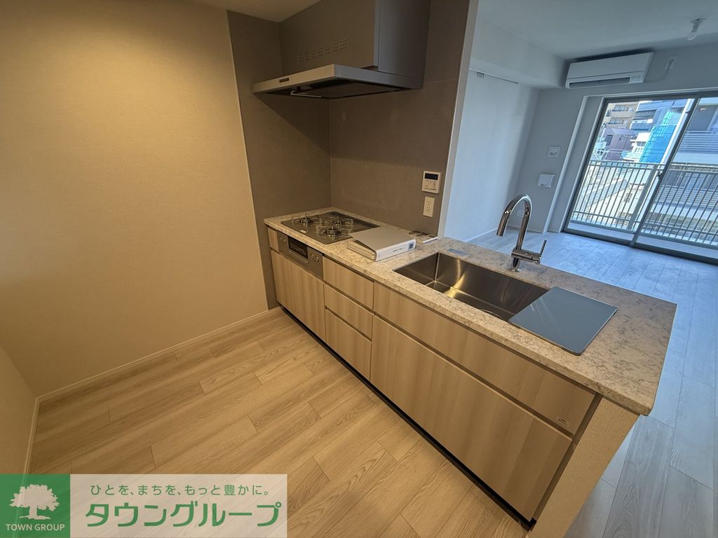 キッチン　バルコニー