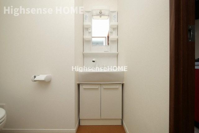 洗面設備　忙しい朝には欠かせない洗面所です