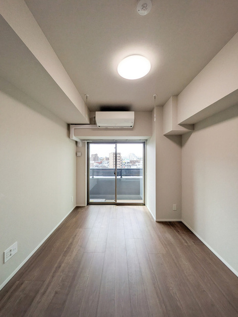 その他部屋・スペース　洋室６．８帖？