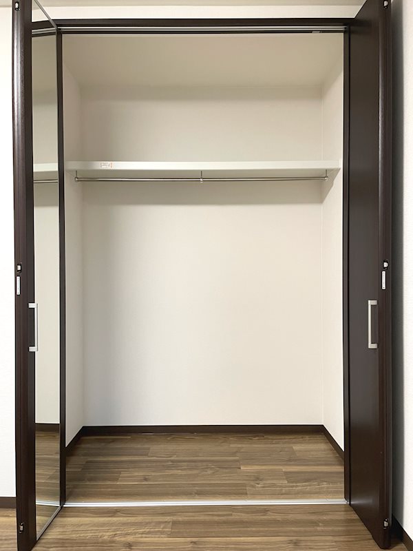 収納　クローゼット