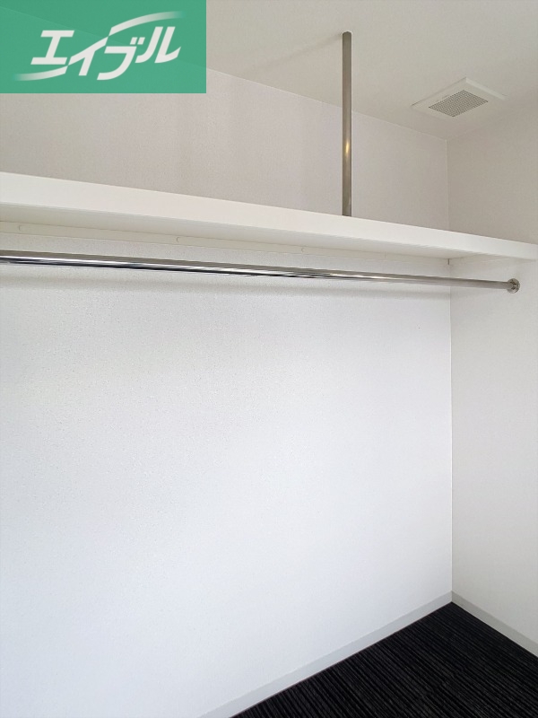 収納　リビング