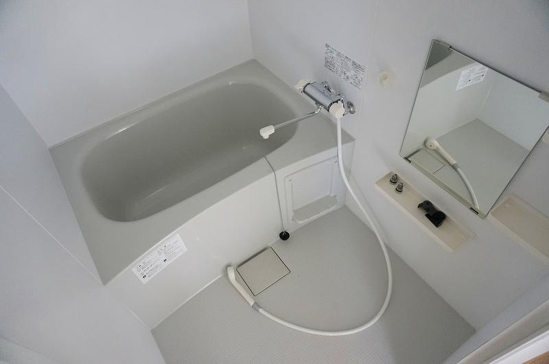 バス・シャワールーム　浴室