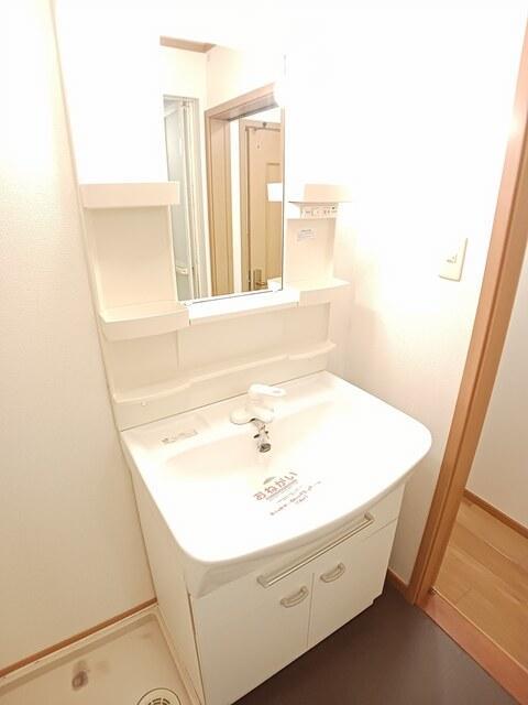 洗面設備　洗面化粧台