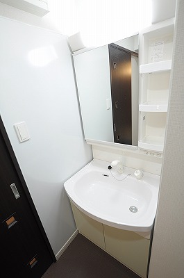 洗面設備　シャンプードレッサー