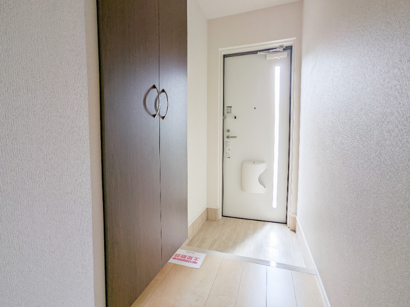 玄関　図面と現状に相違がある場合には現状を優先