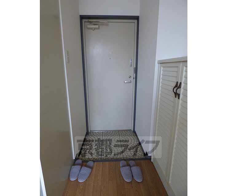 玄関　玄関です。