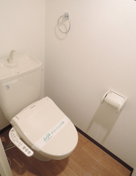 トイレ　ウォシュレット
