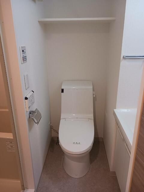 トイレ　清潔感のあるトイレです