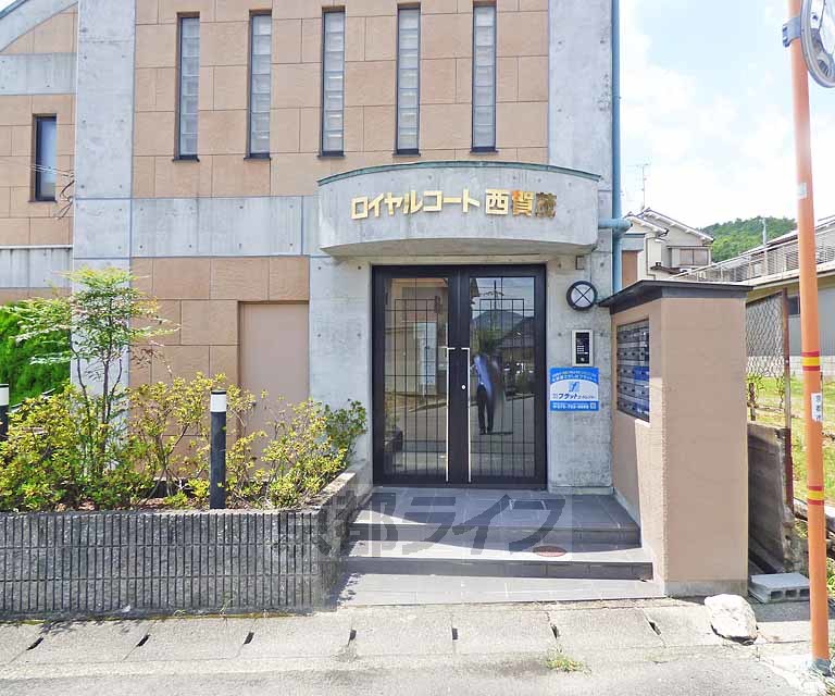 その他共有部分　建物入口です。