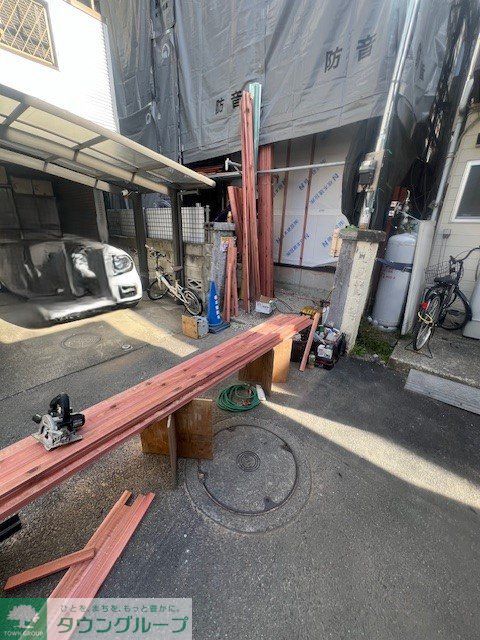 駐車場　駐車場