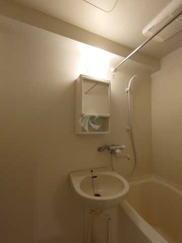 洗面設備　リヴシティ新宿弐番館