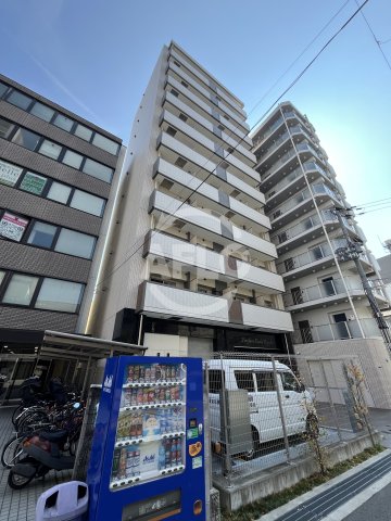 建物外観　ファーストフィオーレ江坂レガリス　外観