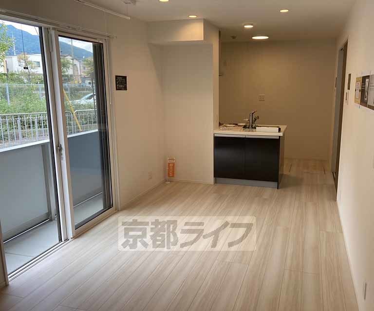 居室・リビング　明るいリビングです！