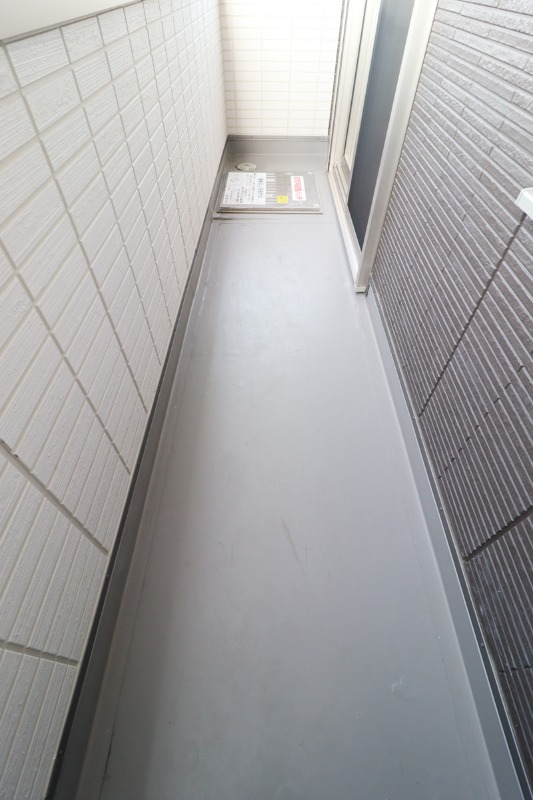 バルコニー　図面と現状に相違がある場合には現状を優先