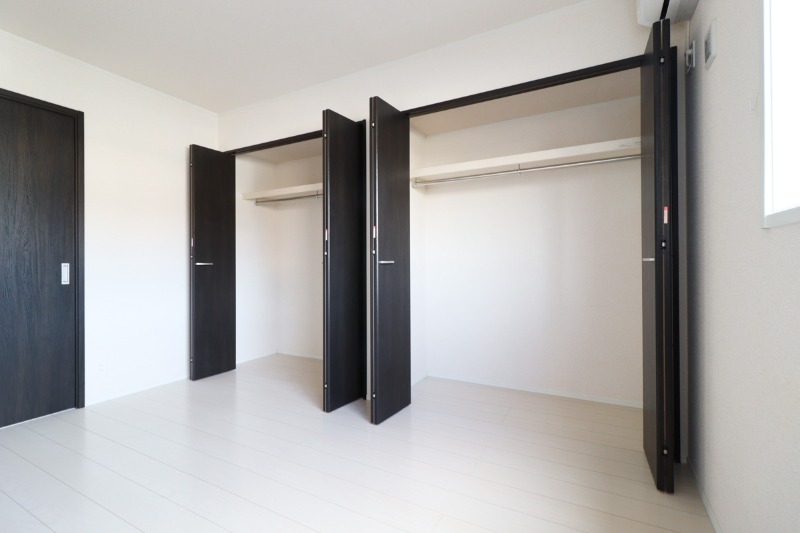 収納　図面と現状に相違がある場合には現状を優先