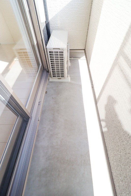 バルコニー　図面と現状に相違がある場合には現状を優先