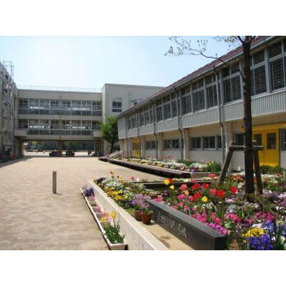 小学校　広島市立東野小学校（小学校）まで867m