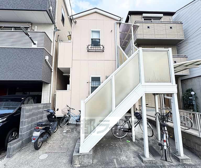 建物外観　可愛らしいハイツです。