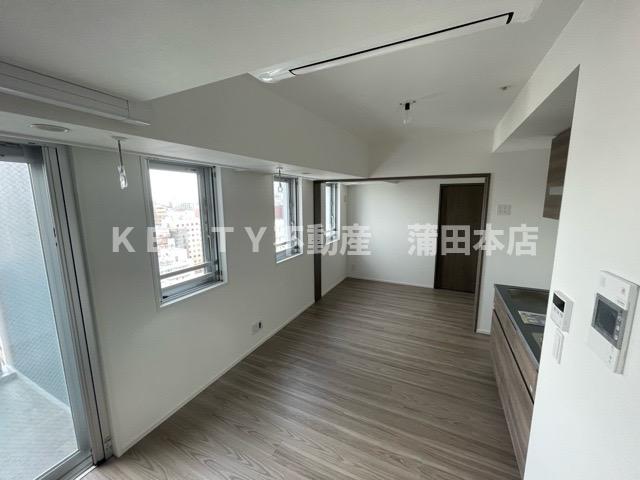 エントランス　清潔なエントランスです