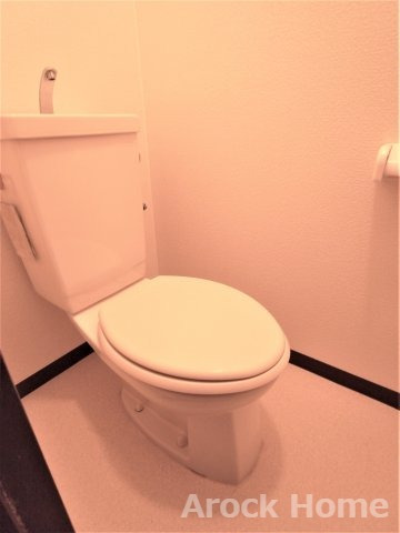 トイレ　コンパクトで使いやすいトイレです