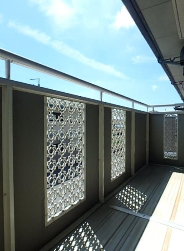 バルコニー　図面と現状に相違がある場合には現状を優先