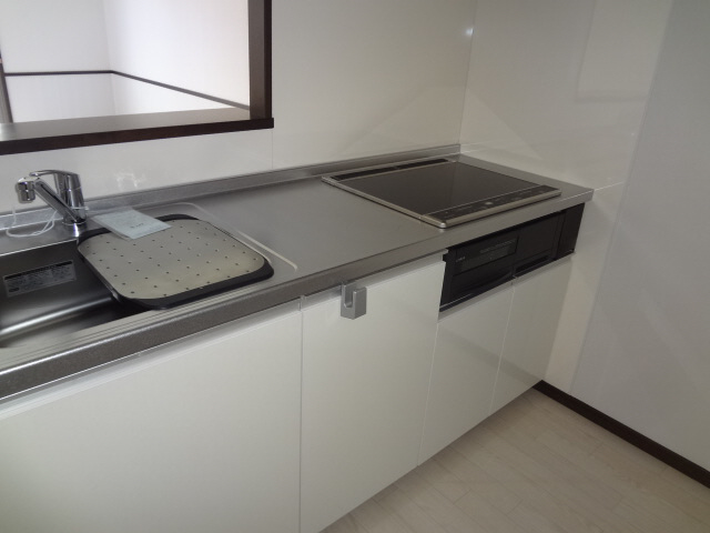 キッチン　システムキッチン　ＩＨコンロ