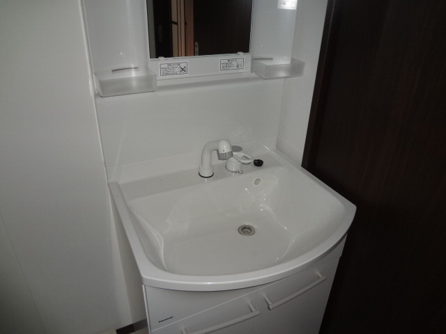 洗面設備　洗面台　シャンプードレッサー